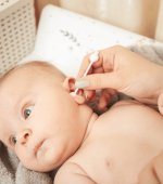 🍼 Igiena urechilor bebelușilor: ce trebuie să știe fiecare părinte